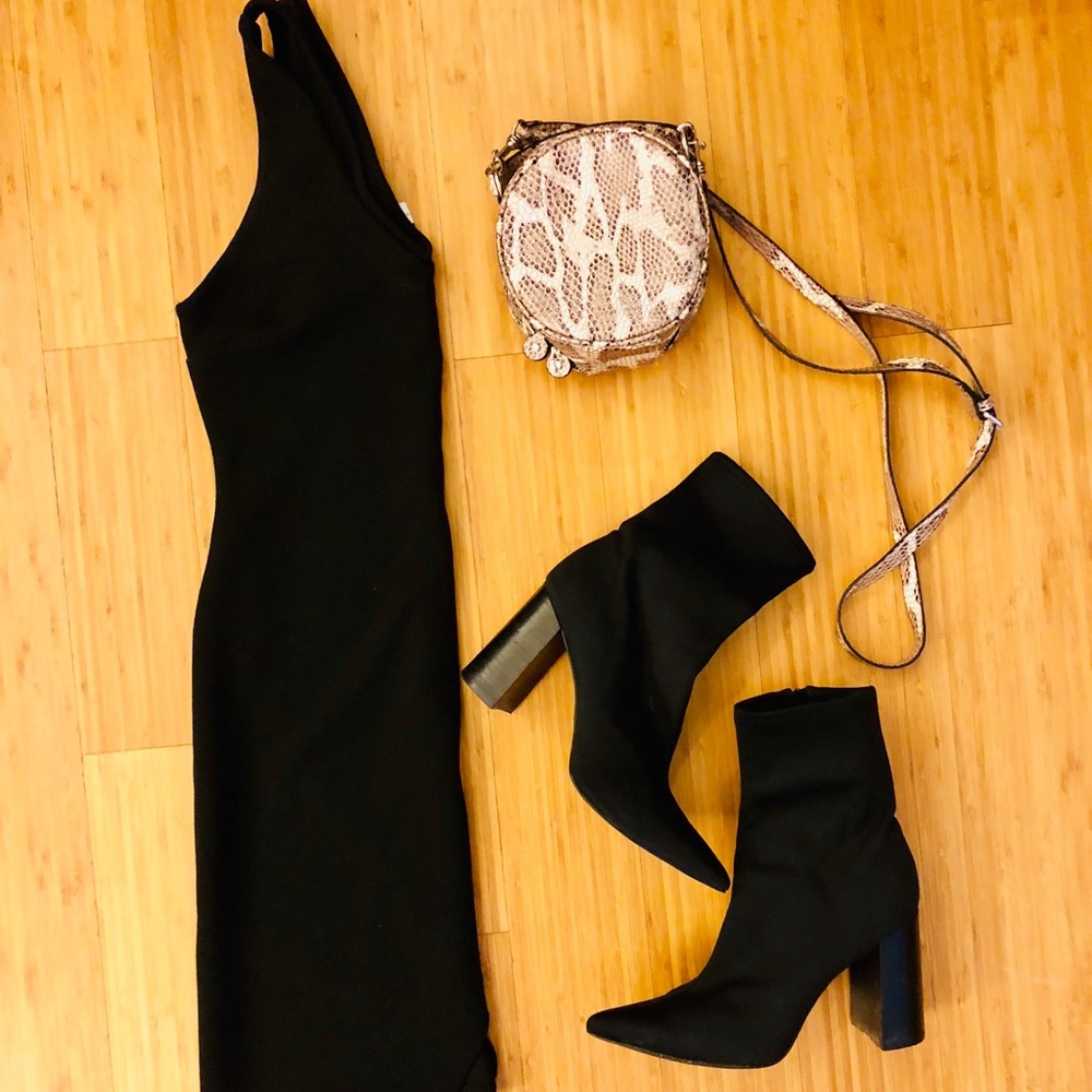 Little black dress, size small, never worn